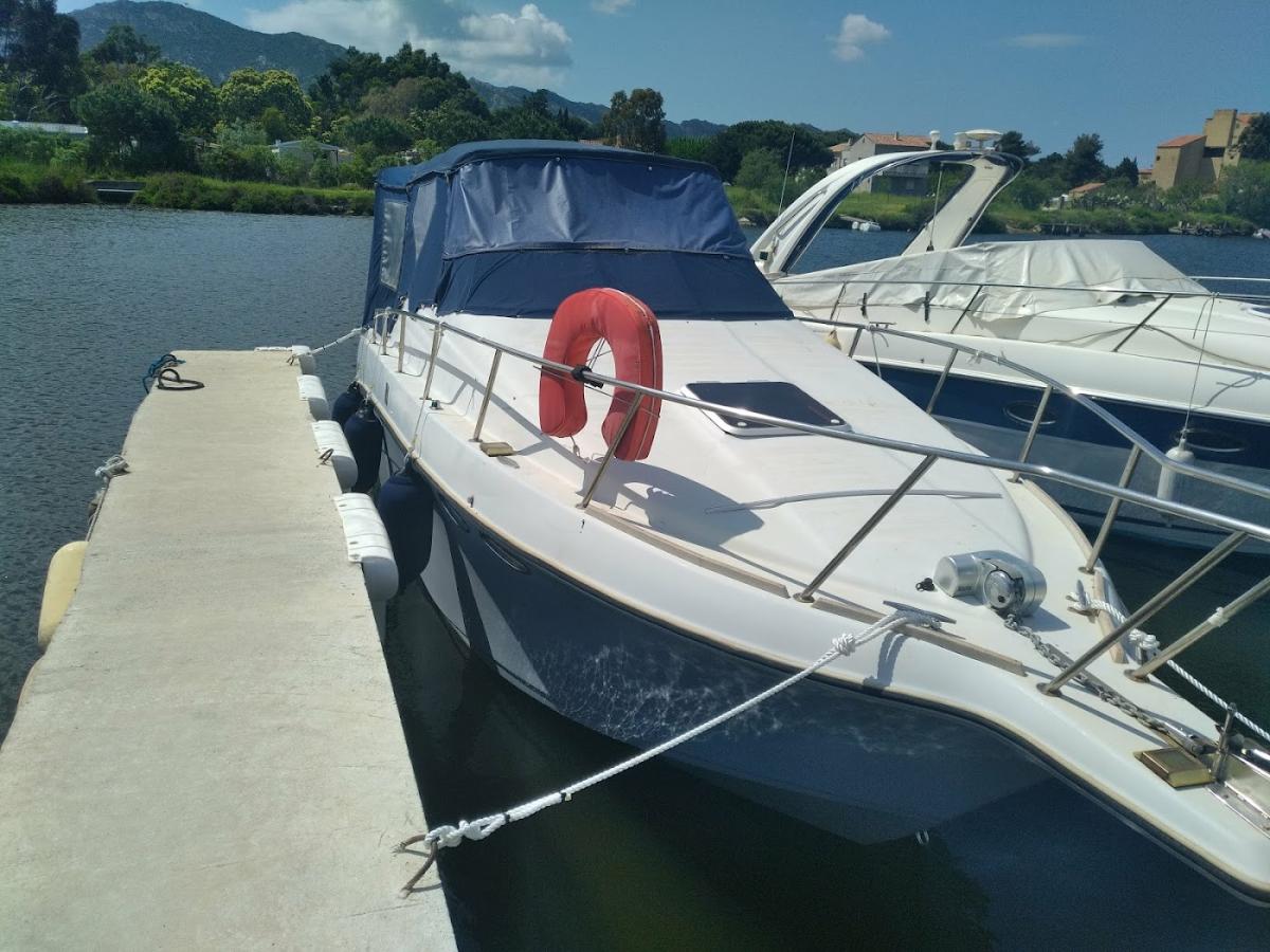 Repair Boat Service / Petra Maritima