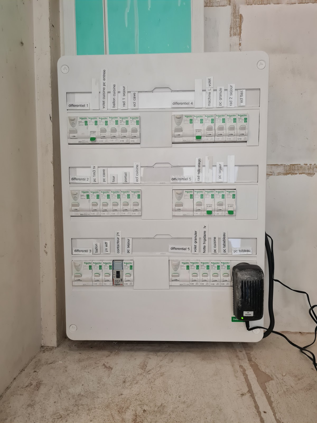 ENTREPRISE PARACINI sarl- Electricité générale