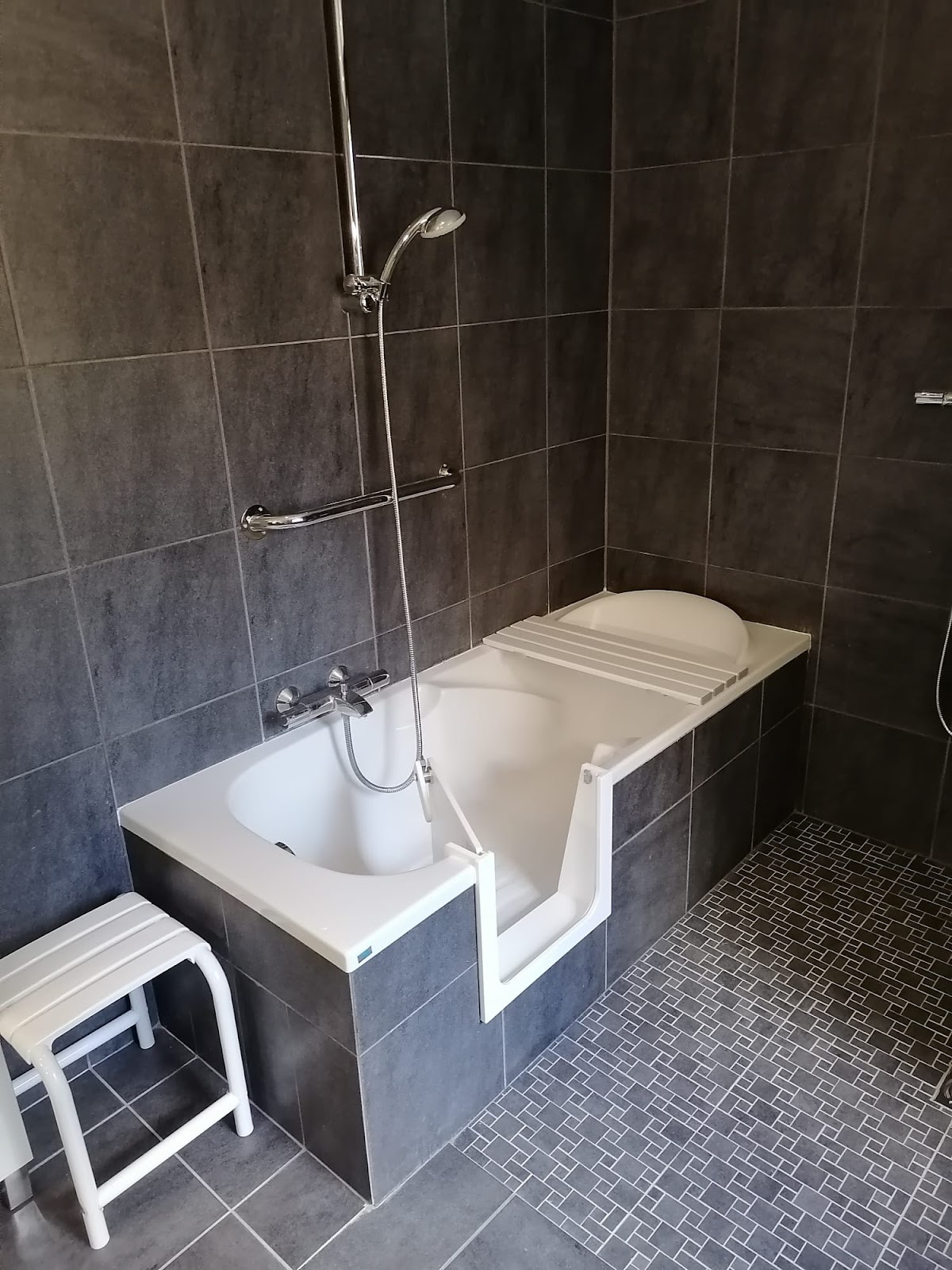 StabiFrance - Porte de Baignoire Sur Mesure & Antidérapant