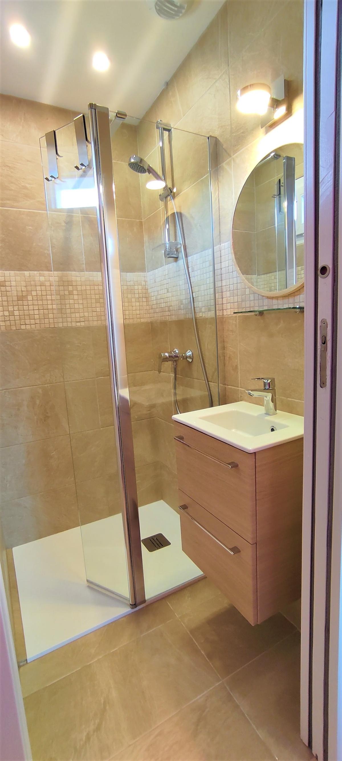 PASCAL RENOVATION - Electricité Plomberie Carrelage Peinture