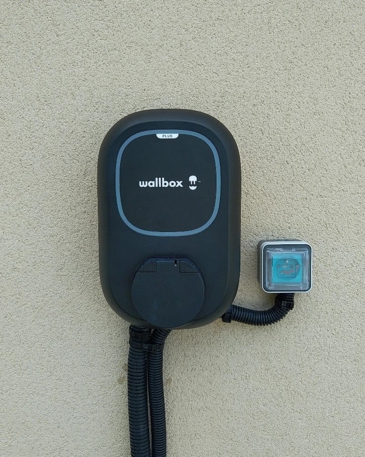 Sysur | Installateur de borne de recharge pour VE | Alarme | Vidéo| Électricité