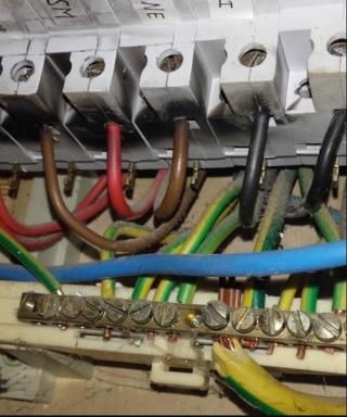 Electricien Menelec 1