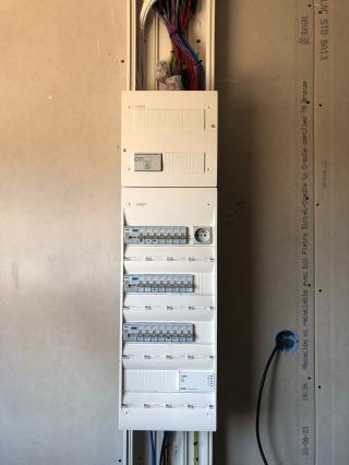 Electricien 2VGelec - électricité générale 0