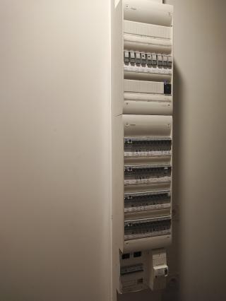 Electricien BUD Elec 0