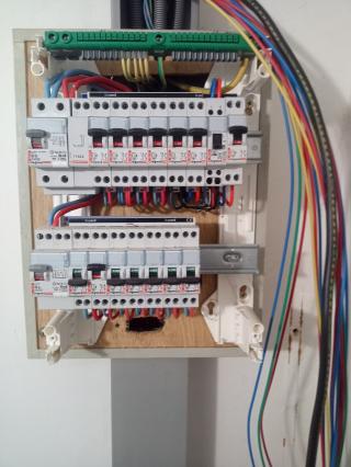 Electricien L'habitat autonome 0