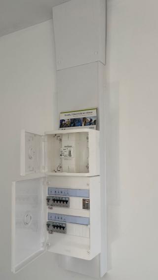 Electricien AJ ELEC 0