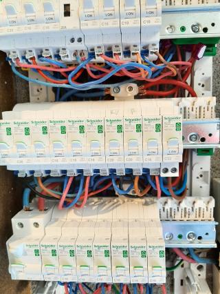 Electricien Bonnetaud et Fils 2