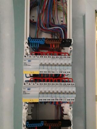Electricien DD Electricite 0