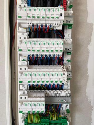 Electricien Lamblin Quentin Électricité 0