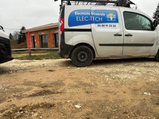 Electricien ELEC-TECH électricité, climatisation, pompe à chaleur 0