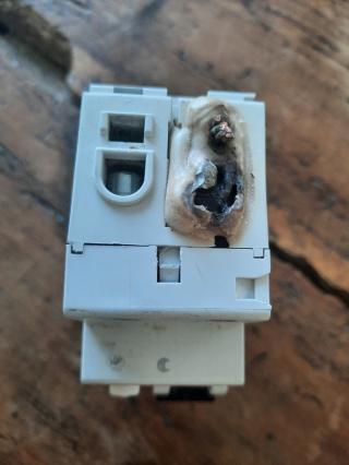 Electricien MC2 Élec 0